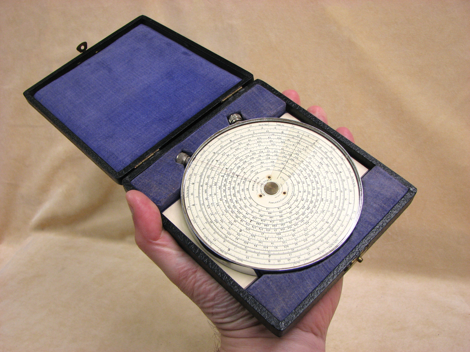 Fowler's Jubilee Magnum Extra Long Scale calculator in presentation case